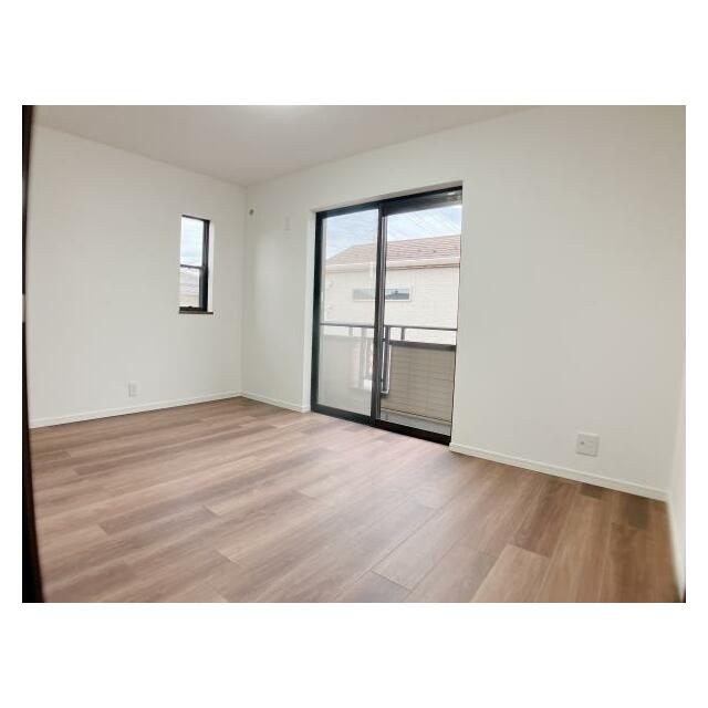 2階　南東側洋室