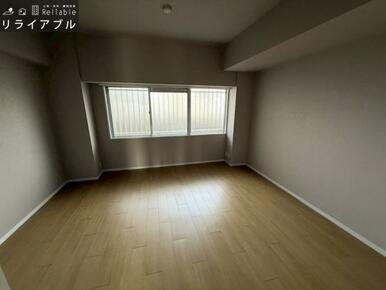 広々としたリビングと使い勝手の良い居室。メリハリのある暮らしが叶います。