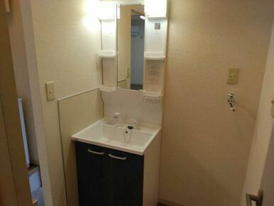 洗面所