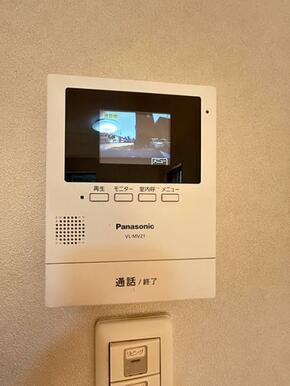「インターホン」モニタ付きインターホン