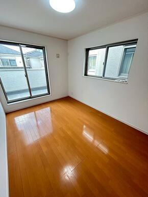 「洋室」2階北側洋室約6帖