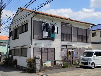 閑静な住宅街、窓前が開け明るいお部屋です