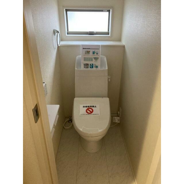立ち座りの足腰にかかる負担にも配慮あり（5号棟）
