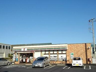 セブンイレブン三郷新和３丁目