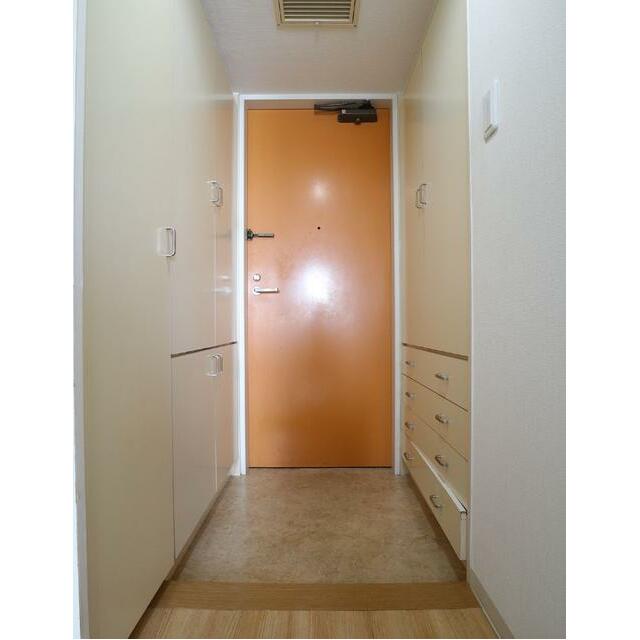 玄関 ※同物件・同仕様画像