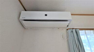 リビングエアコン