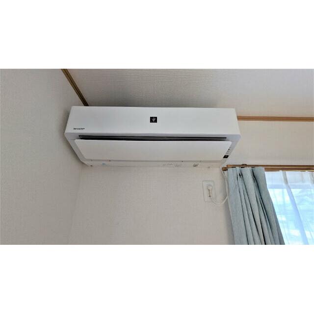 リビングエアコン