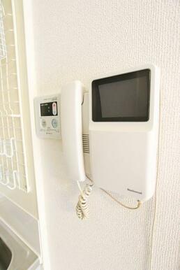 来訪者が確認できる！ＴＶモニター付インターホン