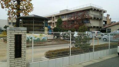 磯部小学校
