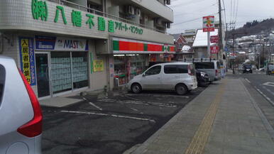 サンクス八幡３丁目店