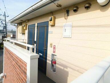 1フロア2部屋のみです