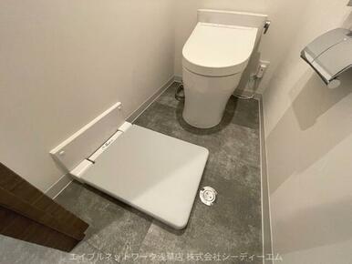 フィッティングボード：着換えに最適