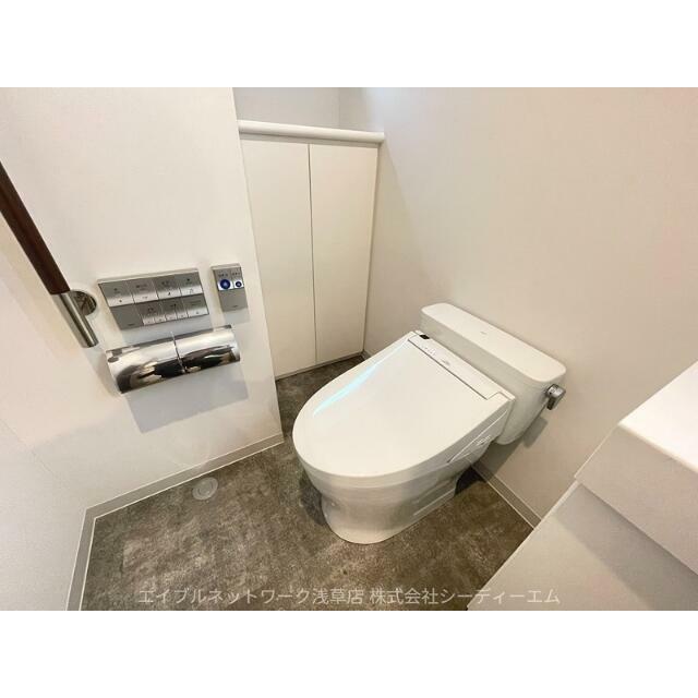 バリアフリートイレ（１台）