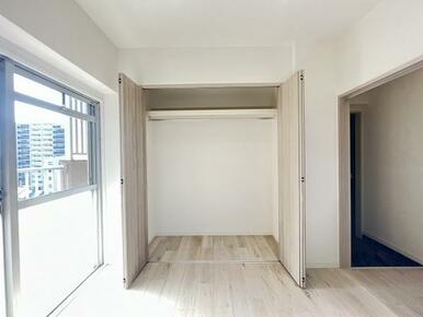 洋室クローゼット