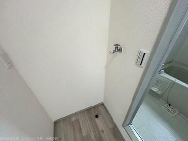 室内洗濯機置き場。