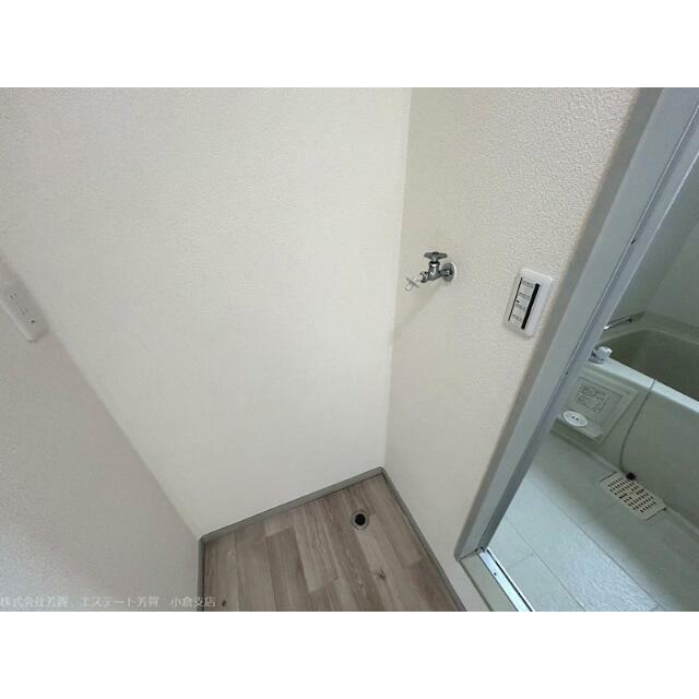 室内洗濯機置き場。