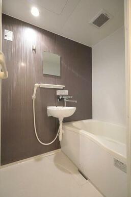【浴室】サーモスタット水栓採用の浴室♪