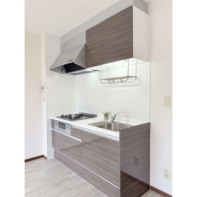 ３口コンロのシステムキッチンを新調しました！