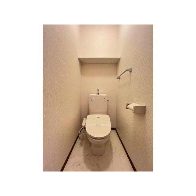 シャワー付きトイレ