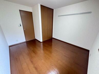 綺麗なフローリングのお部屋