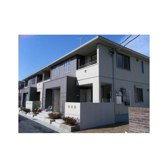 積水ハウス施工の２階建賃貸住宅シャーメゾンです。