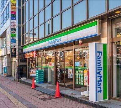 ファミリーマート札幌琴似1条4丁目店