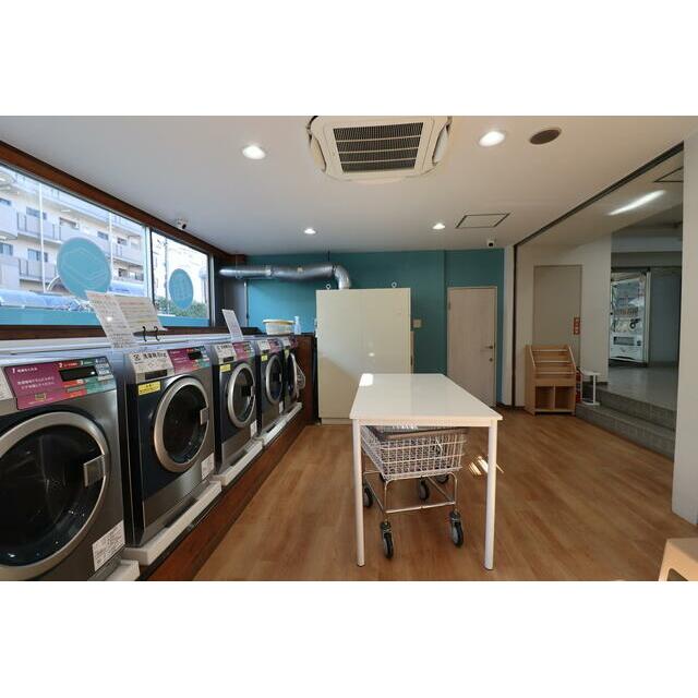 コインランドリー