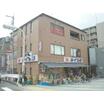 販売店