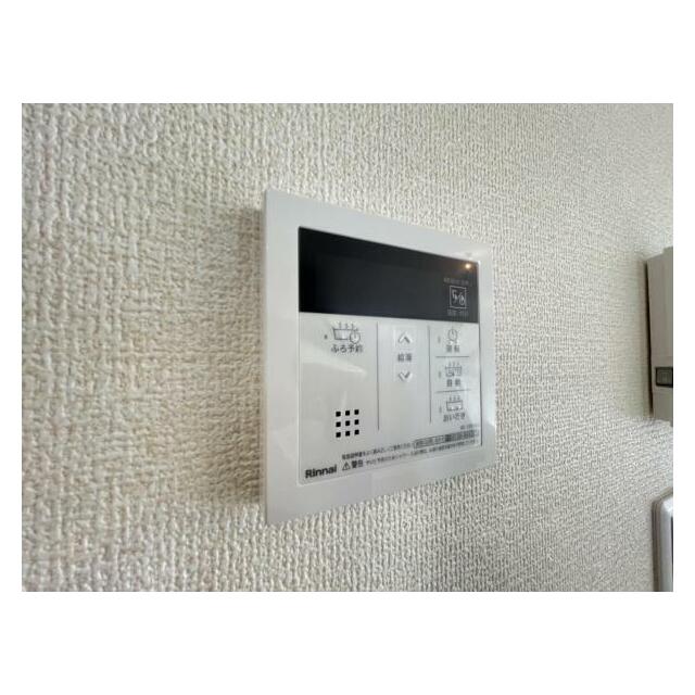 いつでも暖かい湯船に入れる追焚き炊き機能付き＾＾