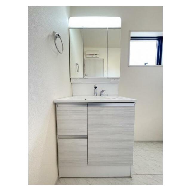 水が流れやすく汚れがたまりにくい設計でお手入れもらくらくです！