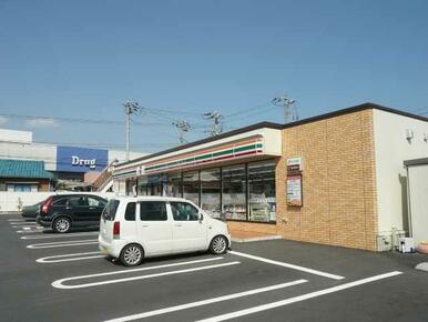 セブンイレブン富士市厚原店まで1,173ｍ