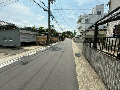 前面道路幅員約6mです