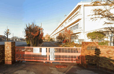 上尾市立東小学校