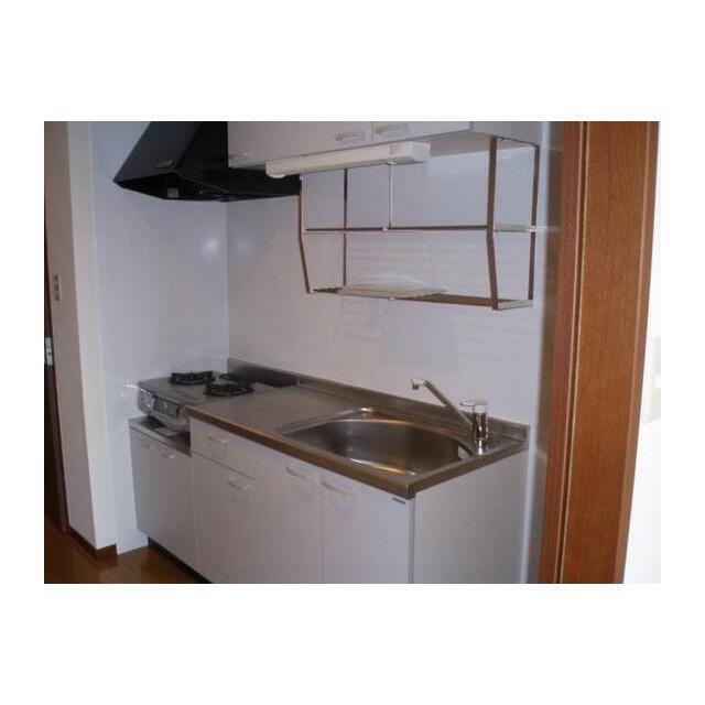 ガスコンロ付きのキッチン♪上下の収納で食器棚いらず♪