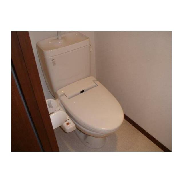 ウォシュレット付き♪今や必需品の設備♪