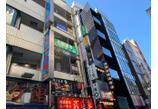 情報提供会社