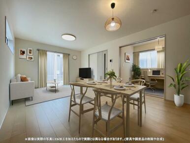 開放感のあるゆとりあるリビング。採光にもこだわった居心地の良い空間です♪