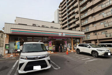 セブンイレブン小幡店