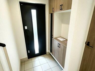 【6号棟】玄関収納