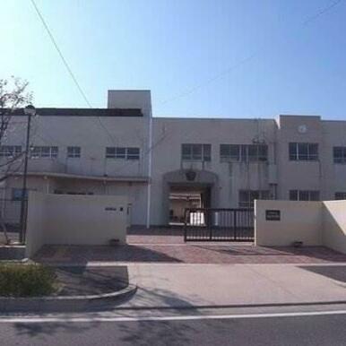 名古屋市立志段味中学校