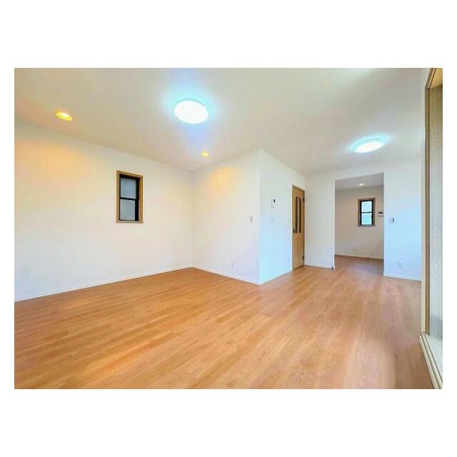 「LDK」約15.7帖の広々としたLDKです。