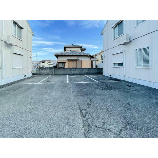 敷地内駐車場です。