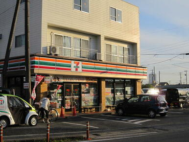 セブンイレブン市川曽谷店