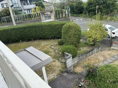玄関アプローチ