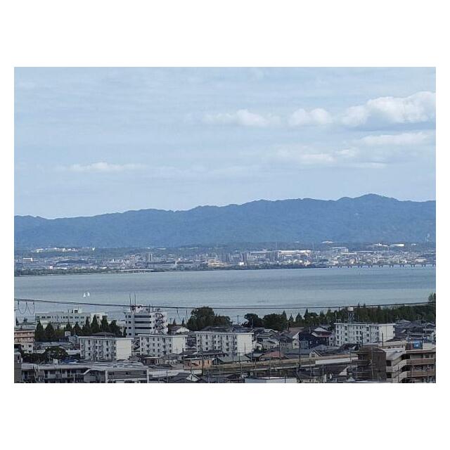 ２階からの眺望 ～琵琶湖眺望良好～