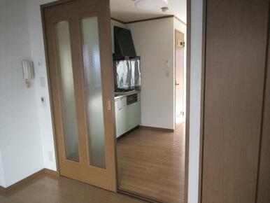 同間取りの別部屋写真です。現況優先。