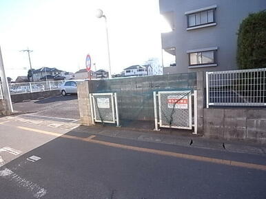 敷地ゴミ置き場　前回募集写真参考