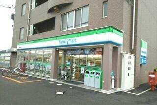 ファミリーマート高松郷東町店