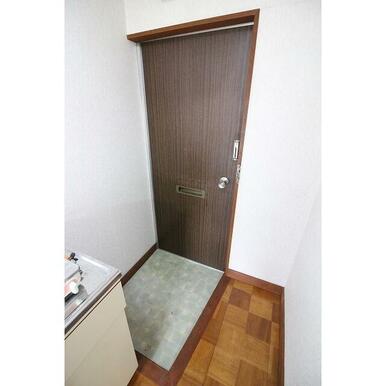 別号室の写真になります。