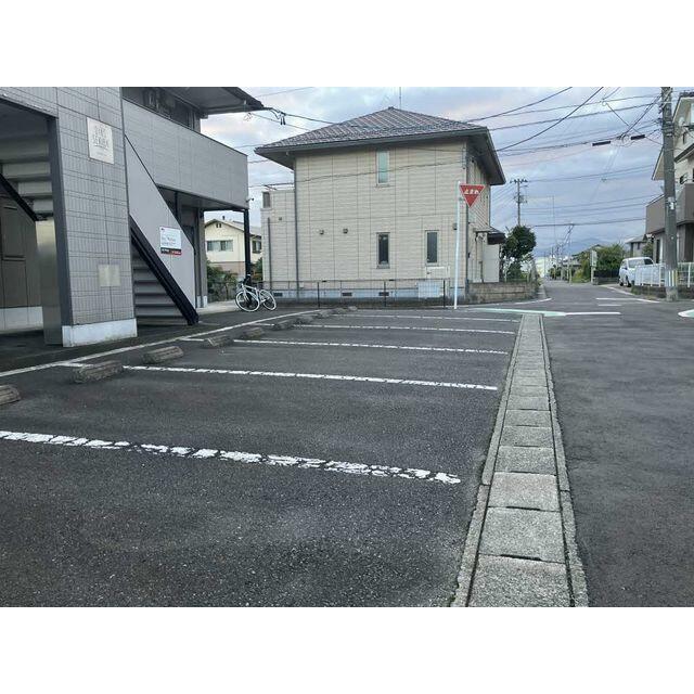 駐車場１台付無料